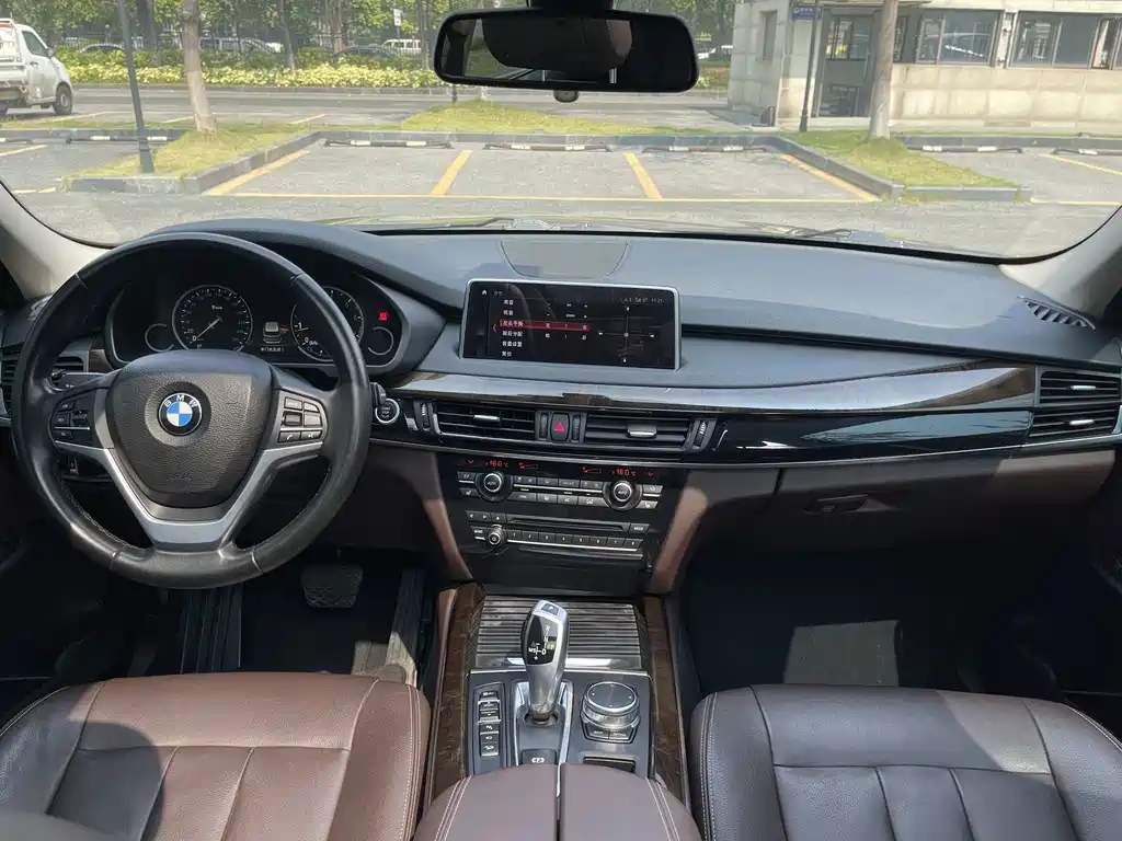 BMW X5 (Import) — миниатюра 18