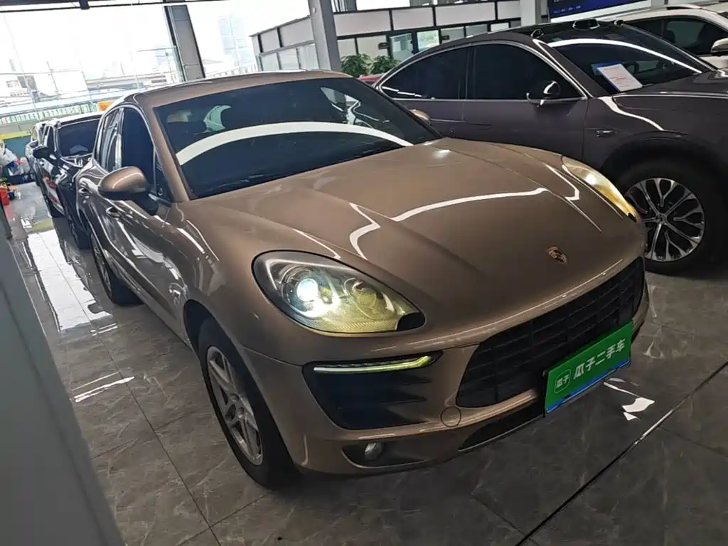 Porsche Macan — миниатюра 4