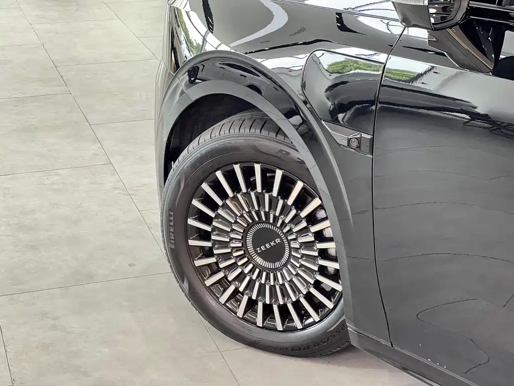 ZEEKR EXTREME KRYPTON 009