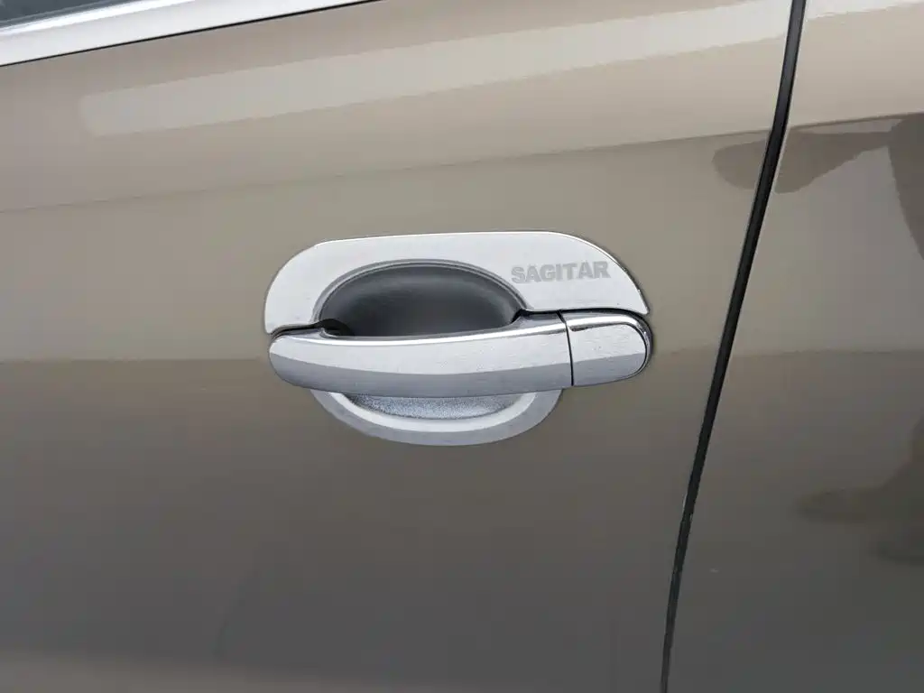 Volkswagen Sagitar — миниатюра 18