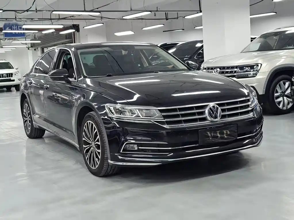 Volkswagen Phideon — миниатюра 3
