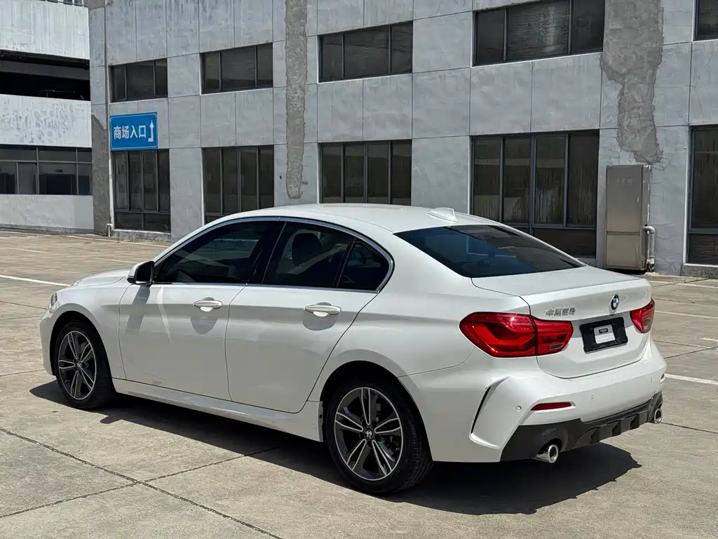 BMW 1 Series — миниатюра 14