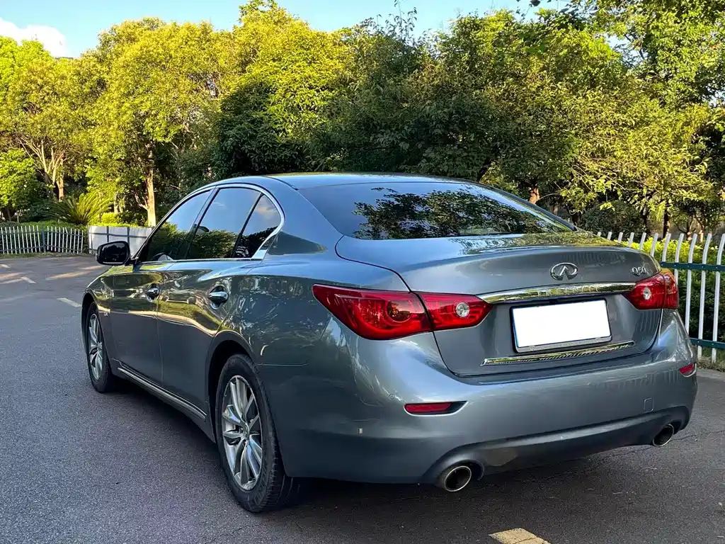 Infiniti Q50L — миниатюра 9