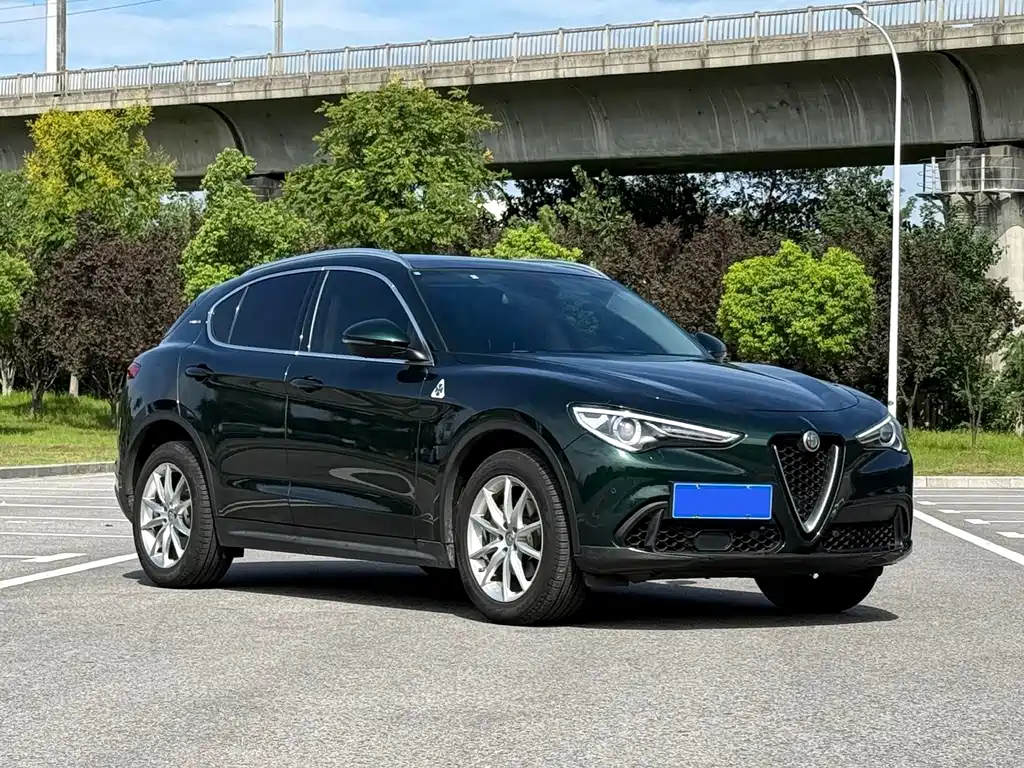 Alfa Romeo Stelvio — миниатюра 3