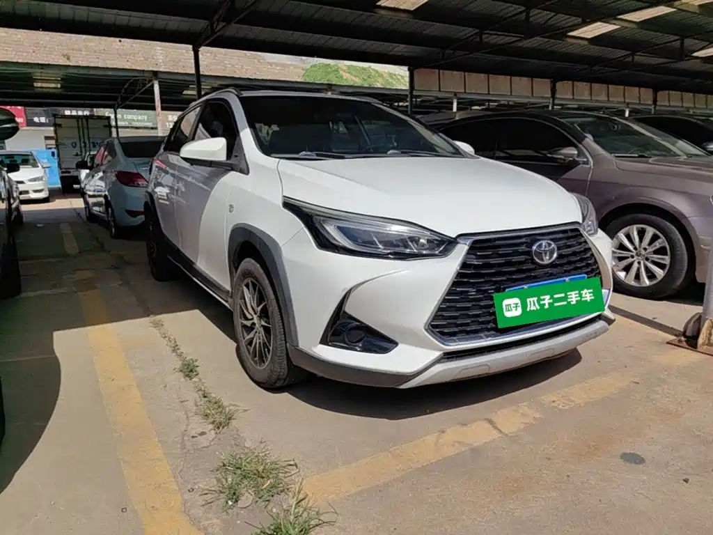 Toyota Yaris L — миниатюра 4
