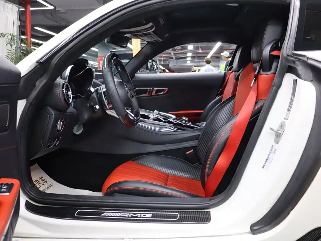 Mercedes-Benz AMG GT — миниатюра 8