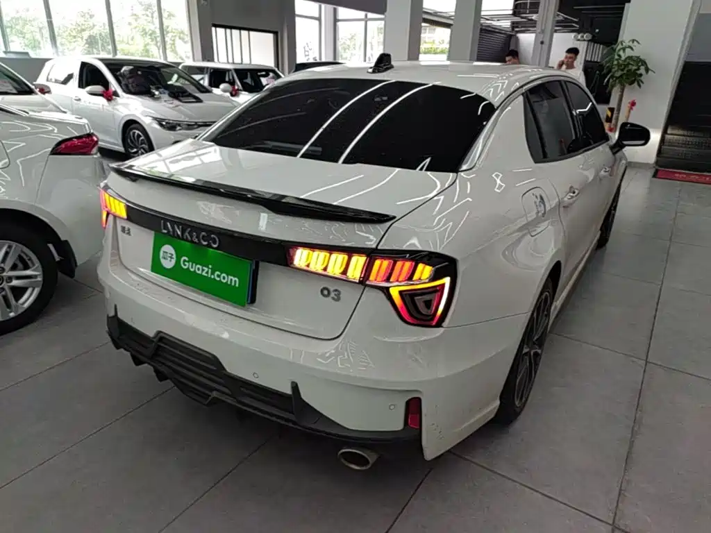 Lynk & Co 03 — миниатюра 7