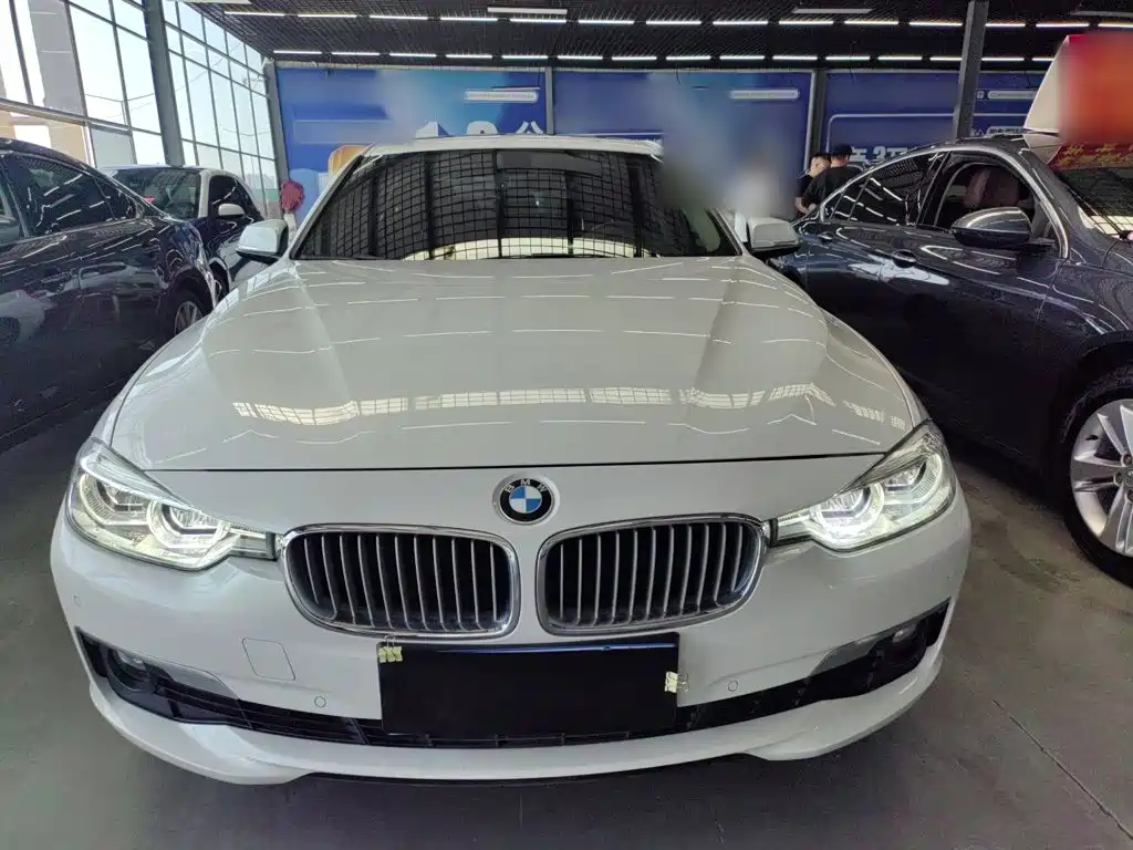 BMW 3 Series — миниатюра 3