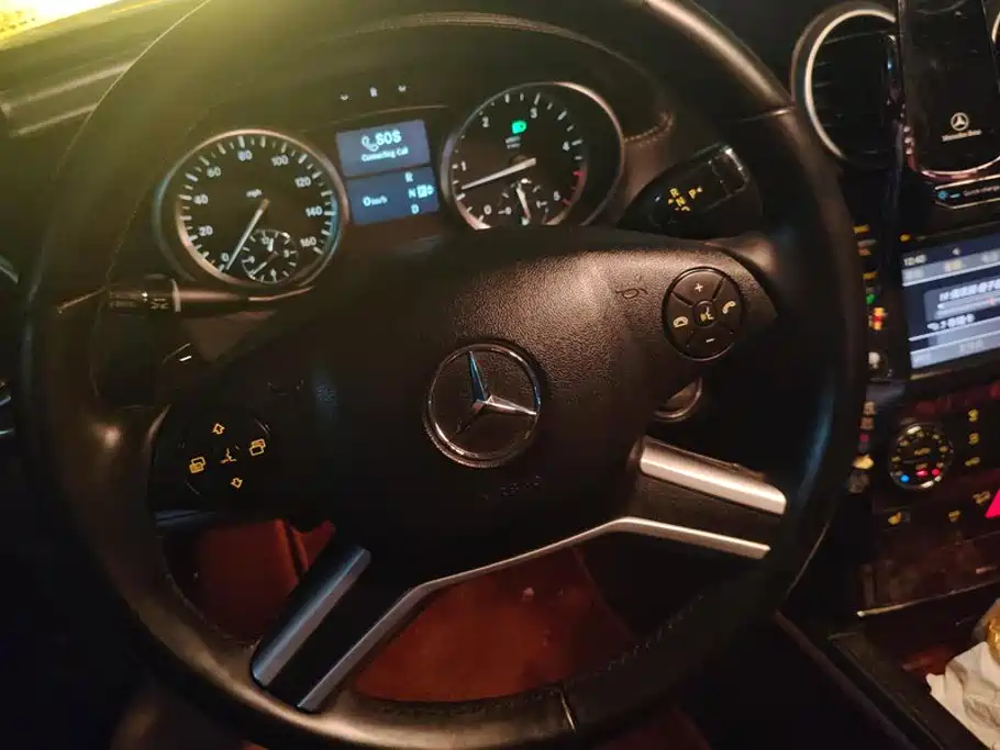 Mercedes-Benz GL-Class — миниатюра 15