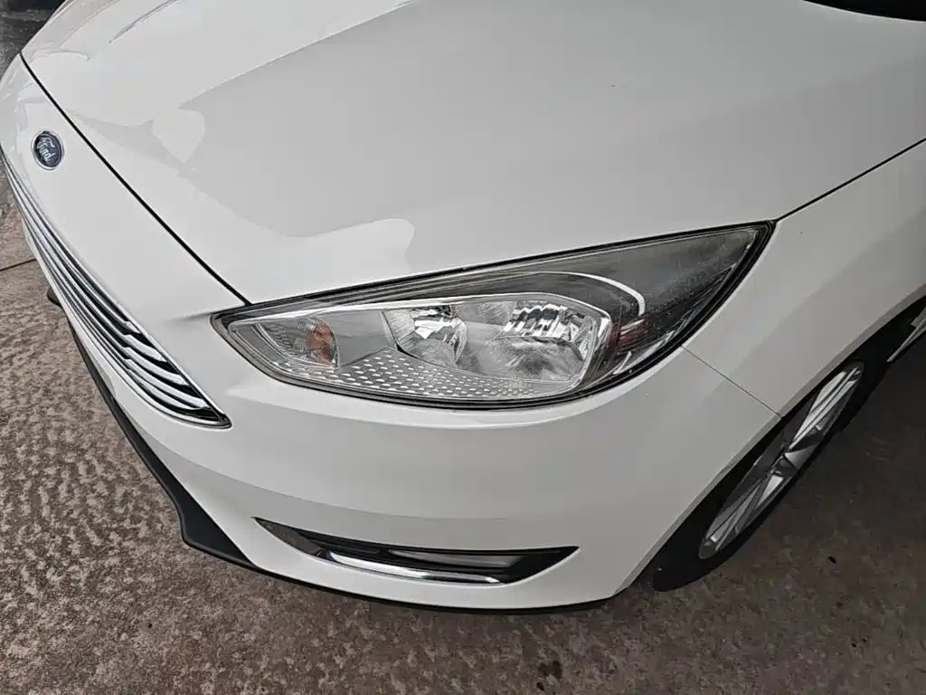 Ford Focus — миниатюра 24