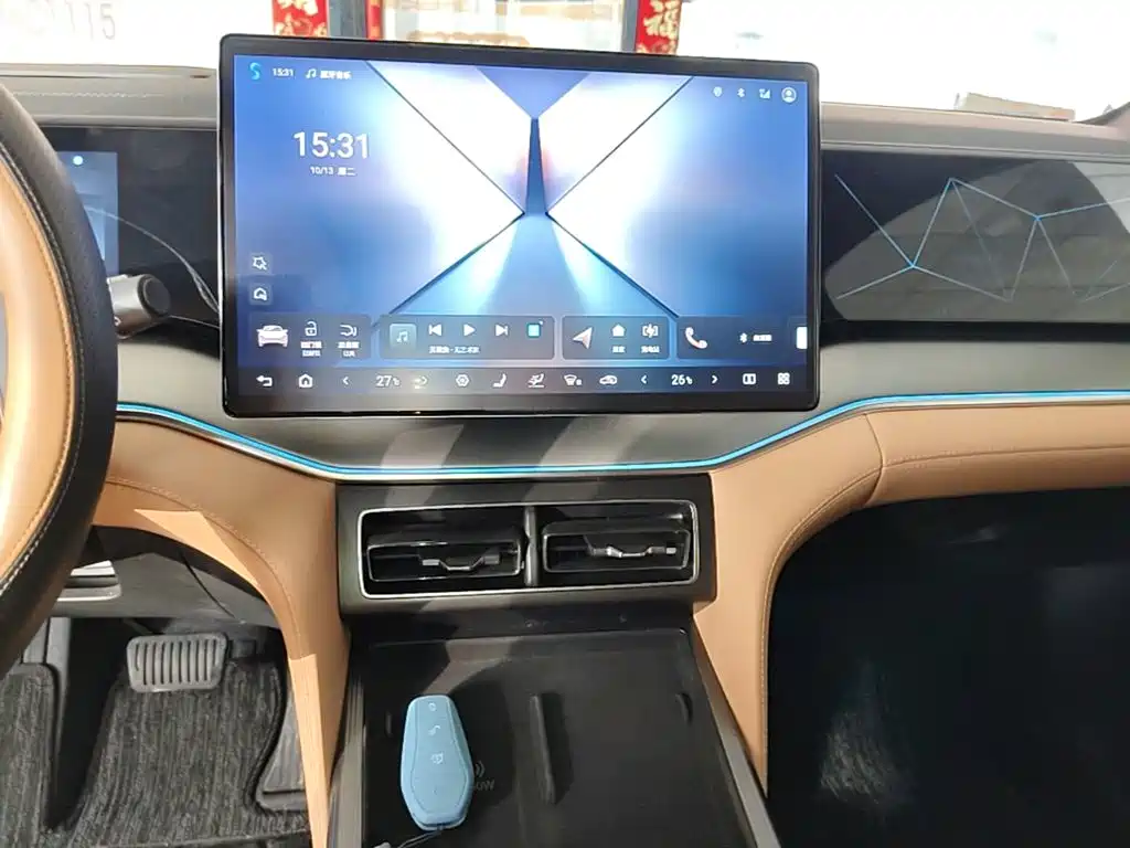 BYD L DM-i — миниатюра 13