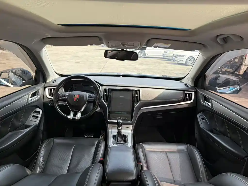 Roewe RX5 — миниатюра 10