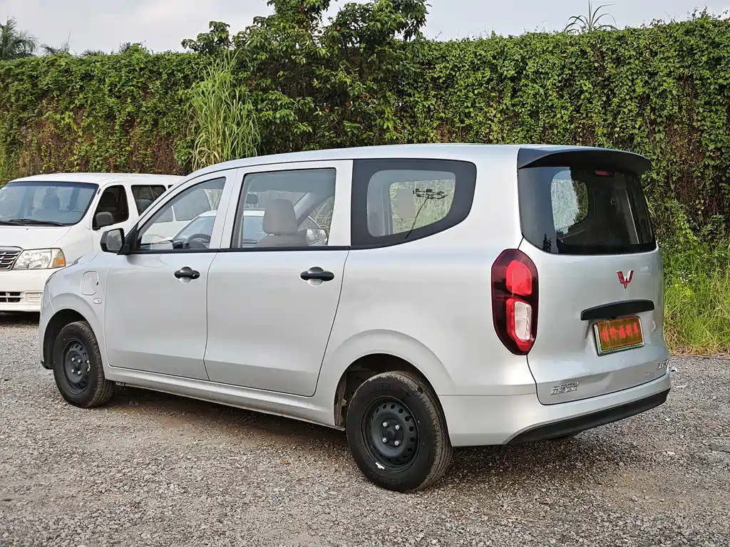 Wuling Hongguang EV — миниатюра 4