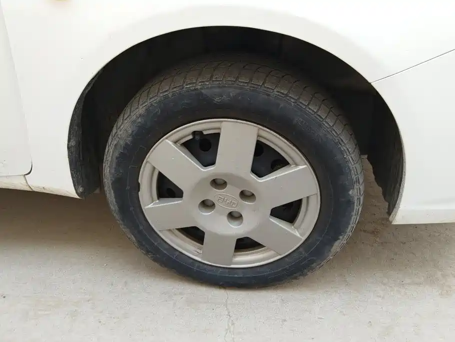 BYD F3 — миниатюра 6