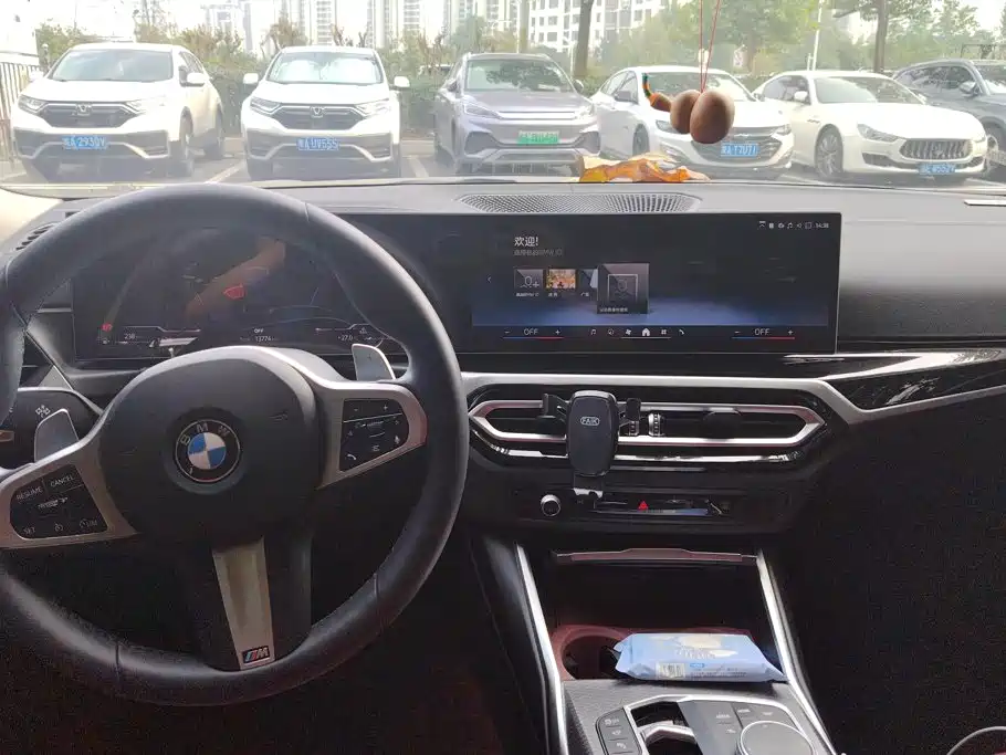 BMW 3 Series — миниатюра 13