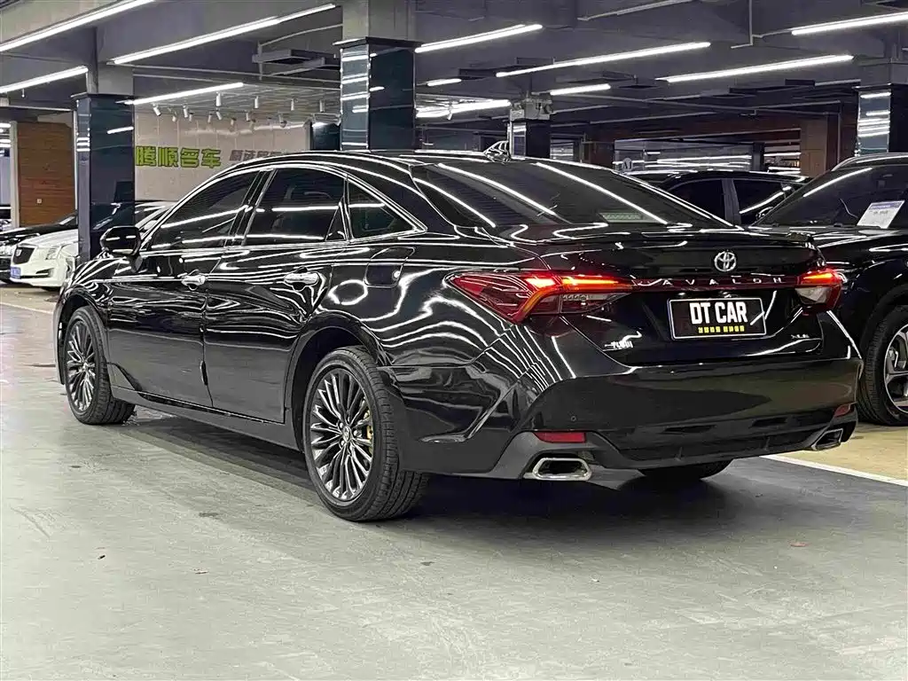 Toyota Avalon — миниатюра 4