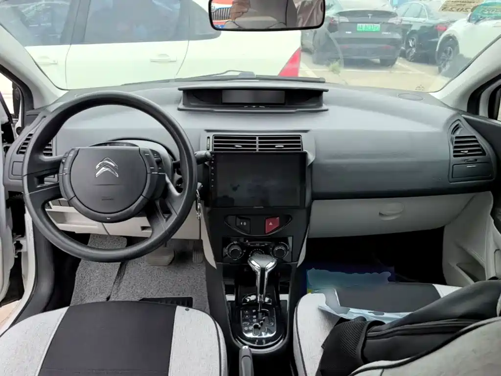 Citroen C-Quatre — миниатюра 10