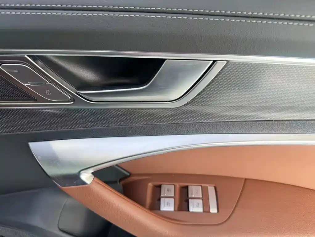 Audi A6L — миниатюра 14