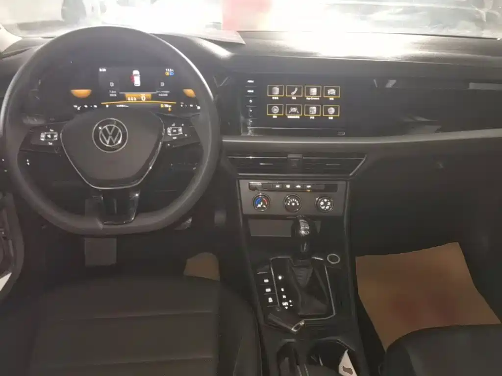 Volkswagen Lavida — миниатюра 10