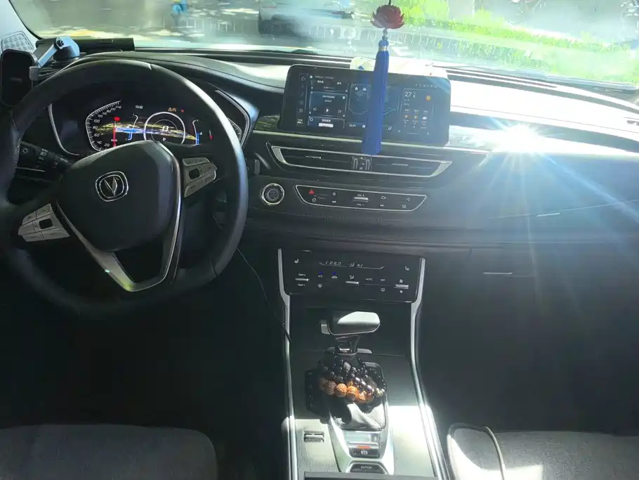 Changan CS75 — миниатюра 12