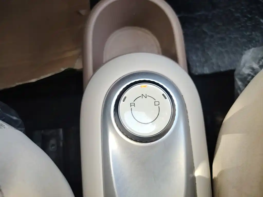 Wuling MINIEV — миниатюра 14