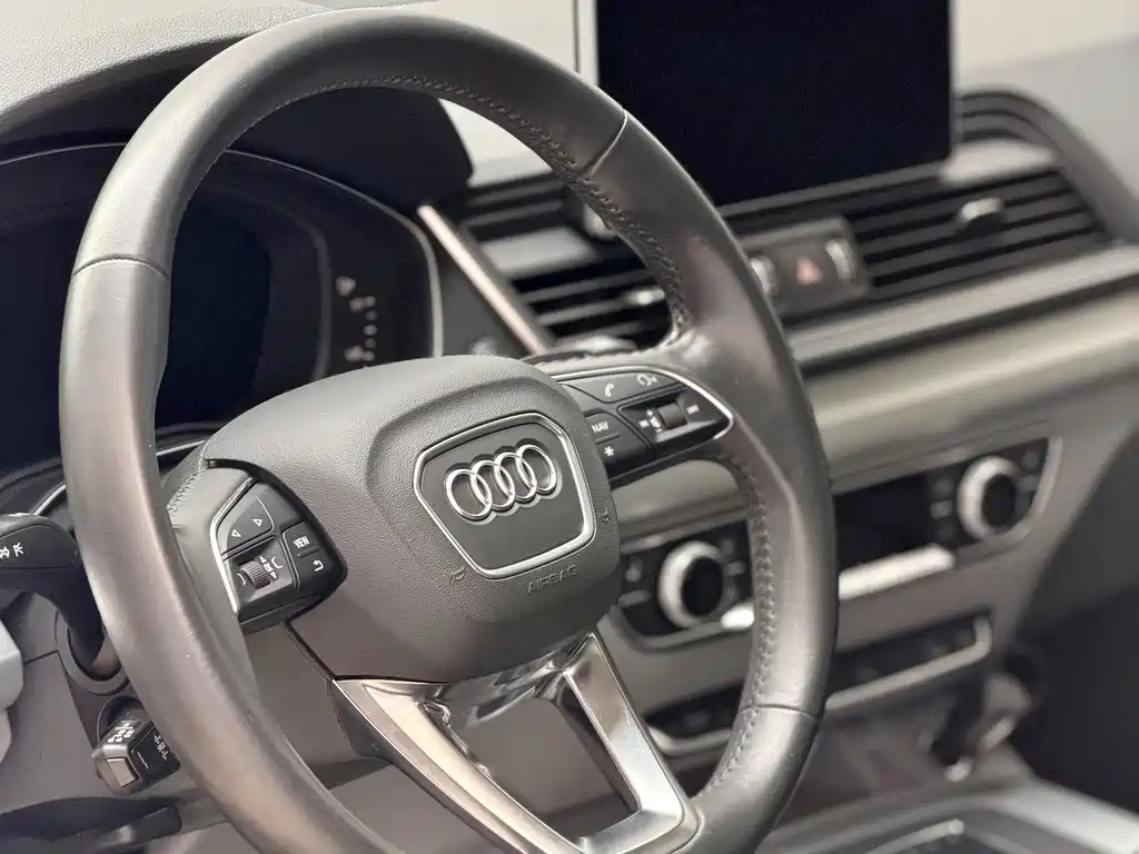 Audi Q5L — миниатюра 4