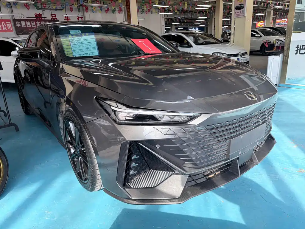 Changan UNI-V — миниатюра 3