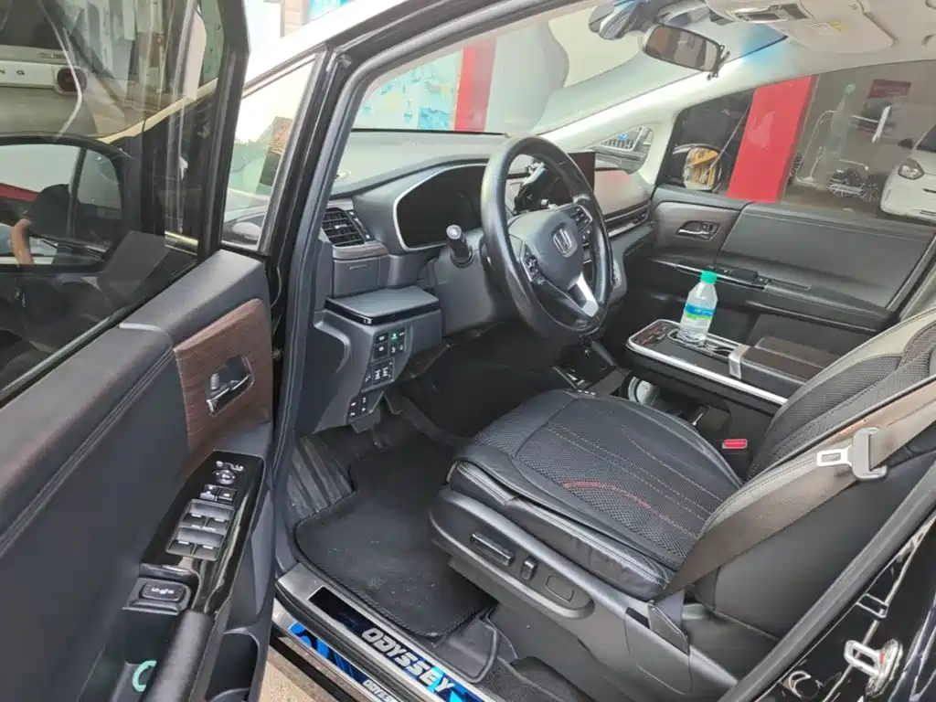 Honda Odyssey — миниатюра 16