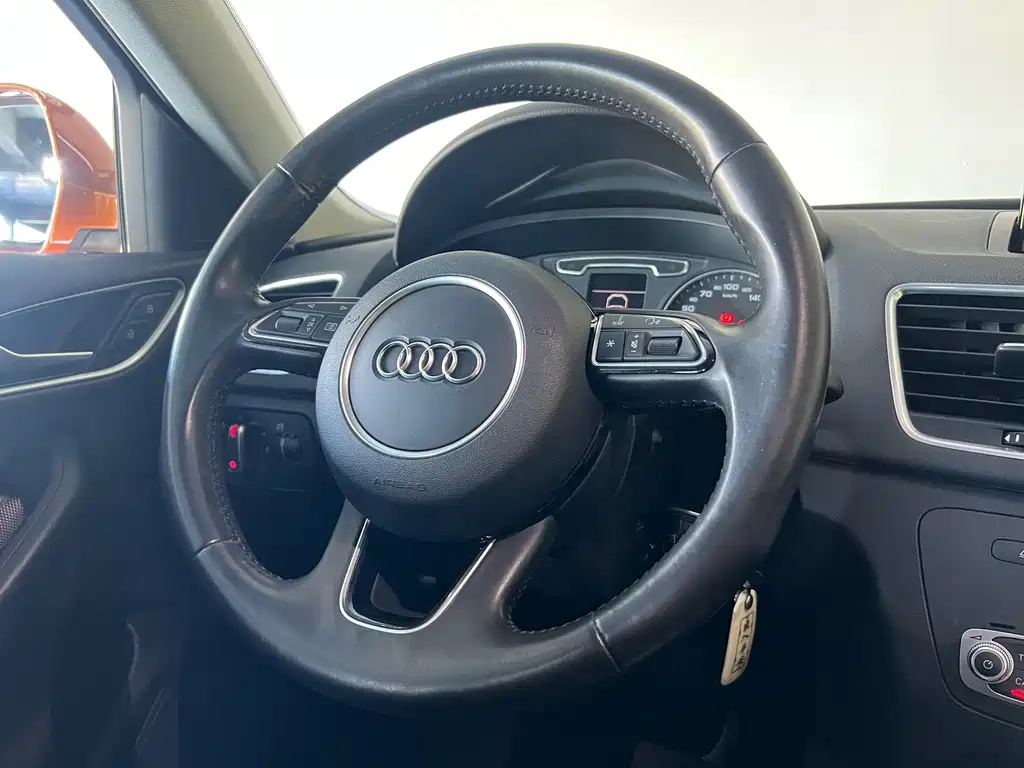 Audi Q3 — миниатюра 11