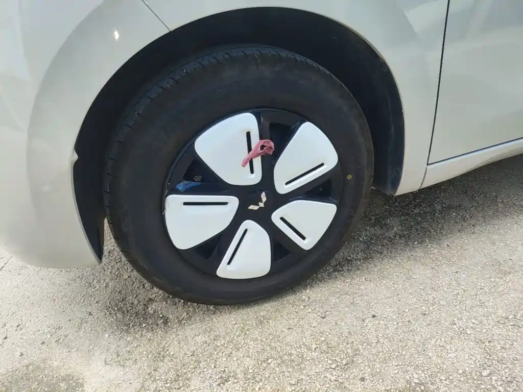 Wuling MINIEV — миниатюра 23