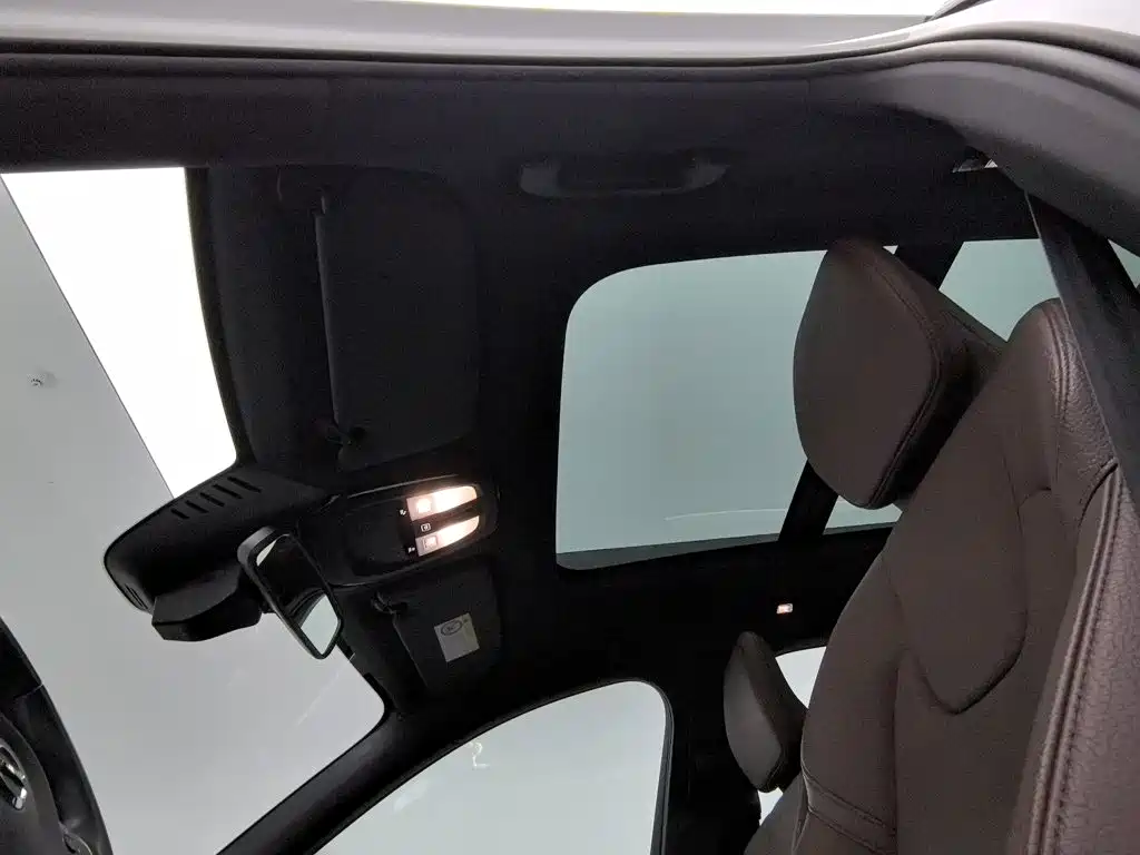 Volvo XC60 — миниатюра 14