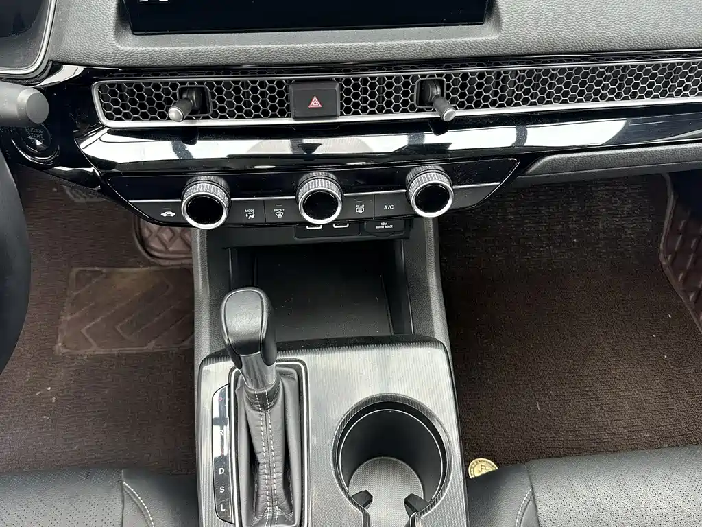 Honda Civic — миниатюра 15