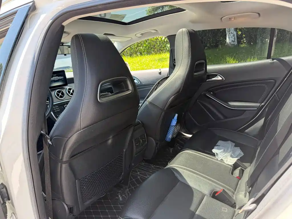Mercedes-Benz GLA — миниатюра 11
