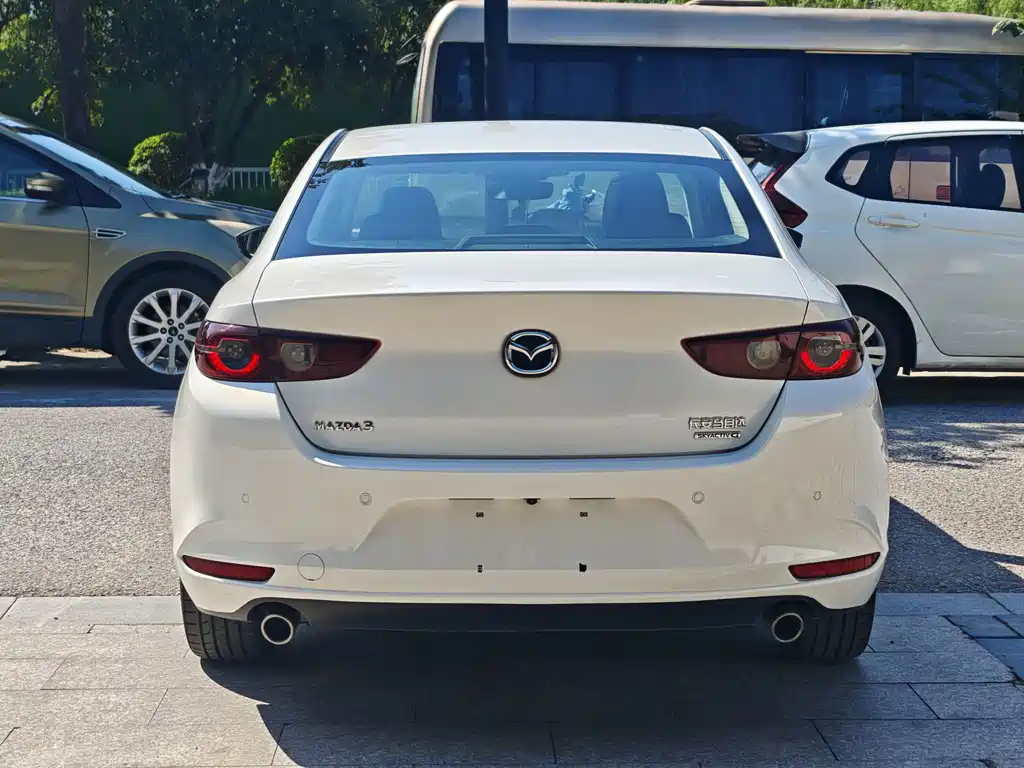 Mazda 3 Axela — миниатюра 5