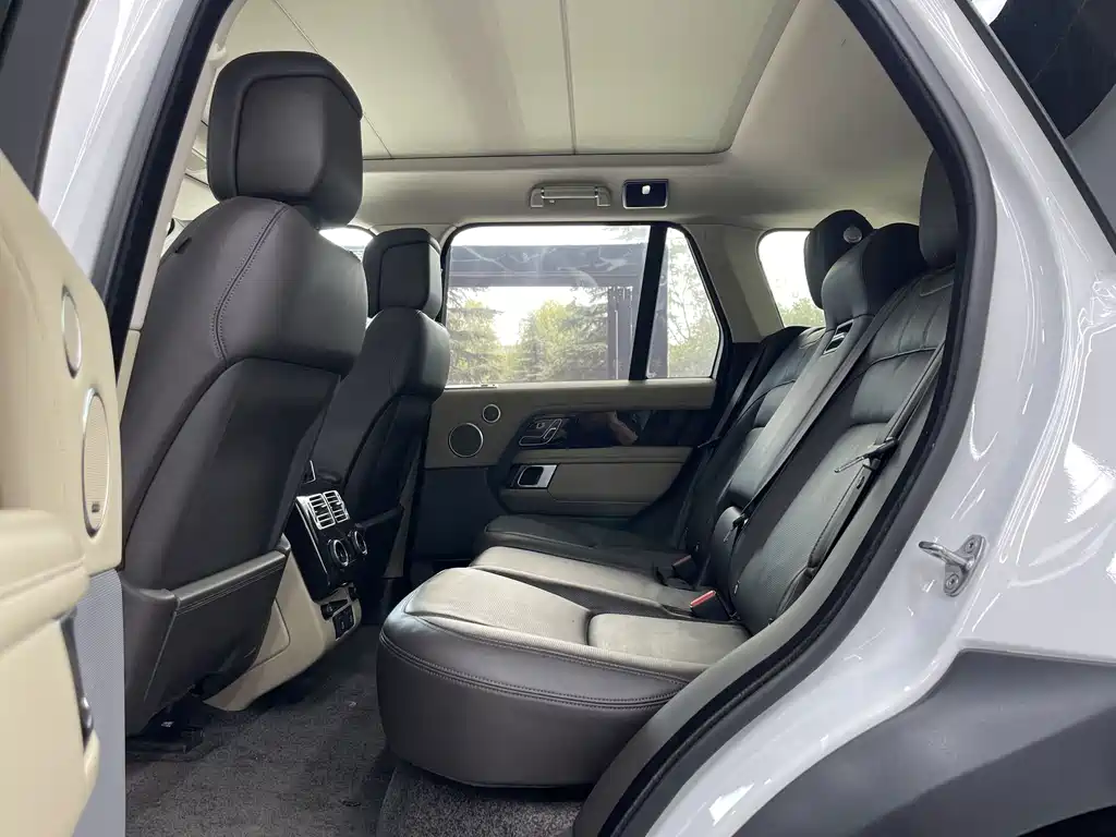 Land Rover Range Rover — миниатюра 19