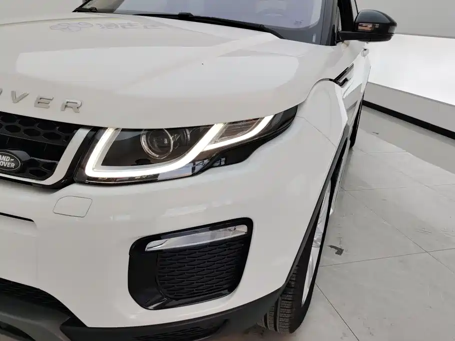 Land Rover Evoque — миниатюра 5