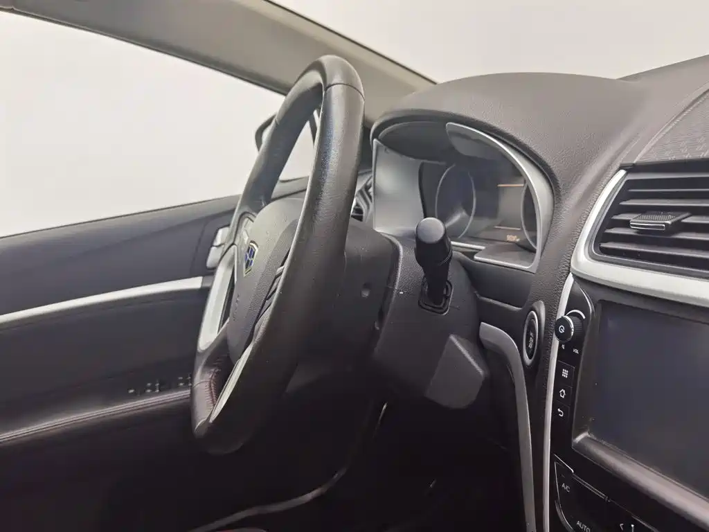 Geely Emgrand — миниатюра 22
