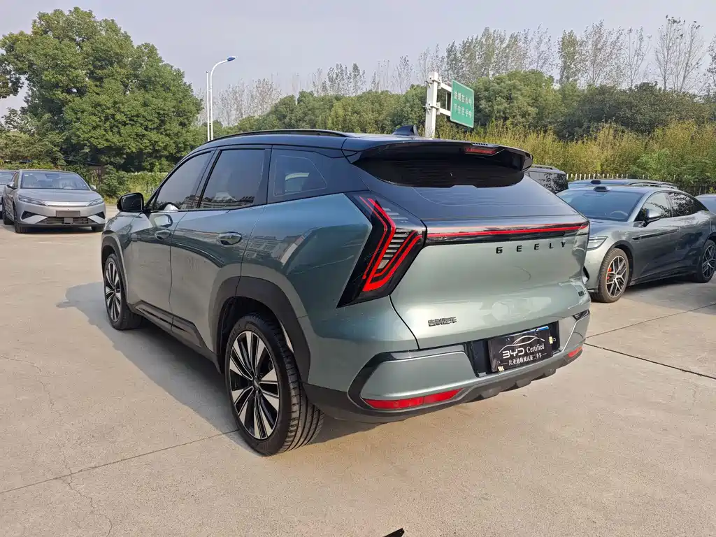 Geely Boyue L — миниатюра 7