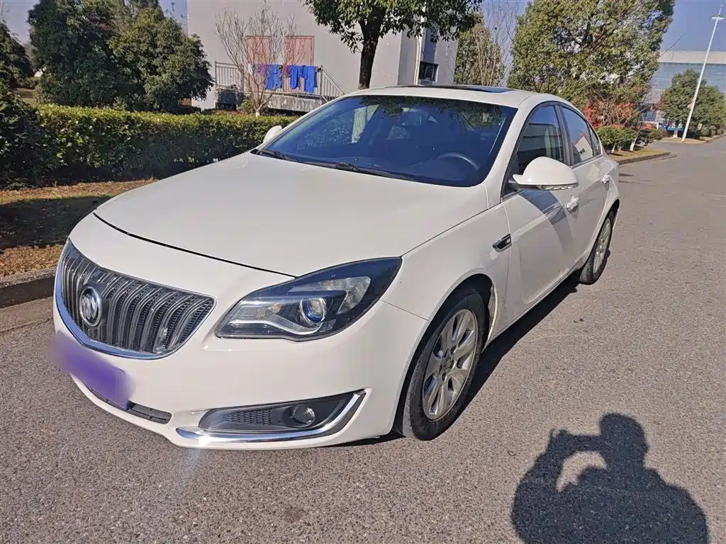 Buick Regal 2016