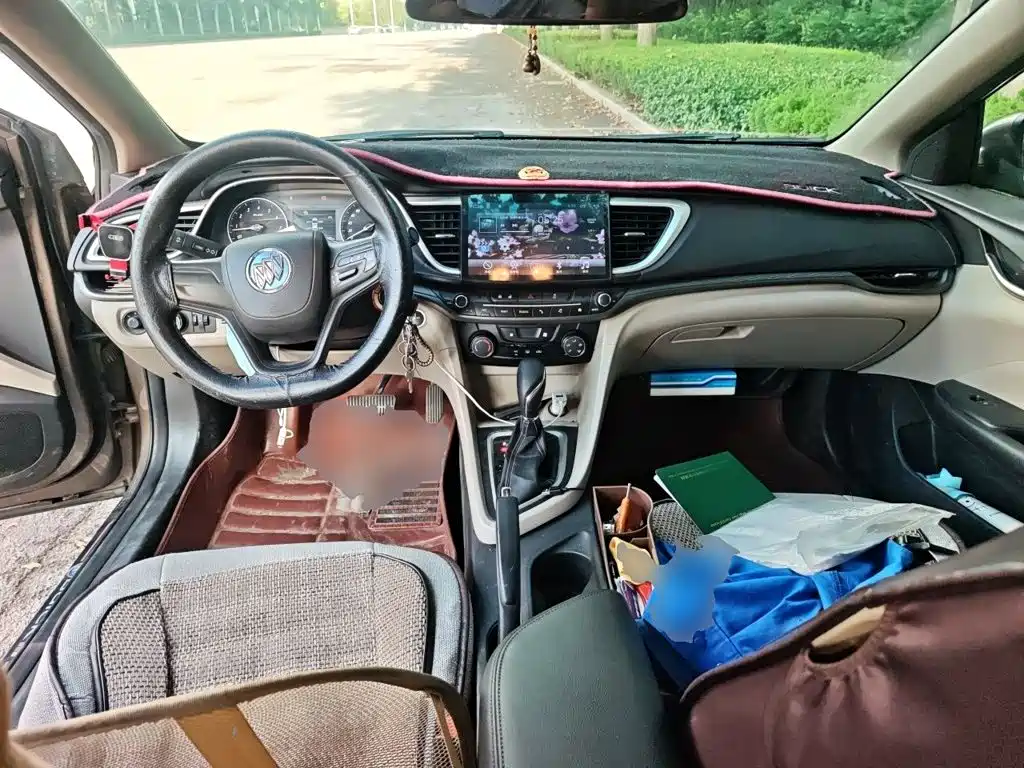 Buick Excelle — миниатюра 10