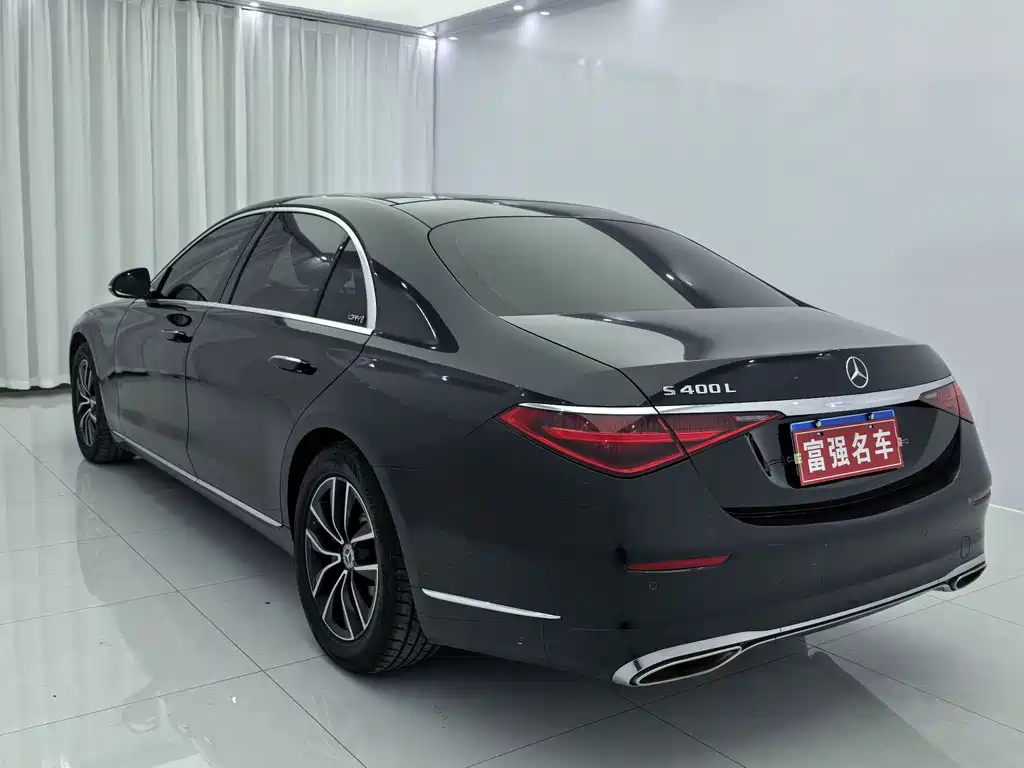 Mercedes-Benz S-Class — миниатюра 6