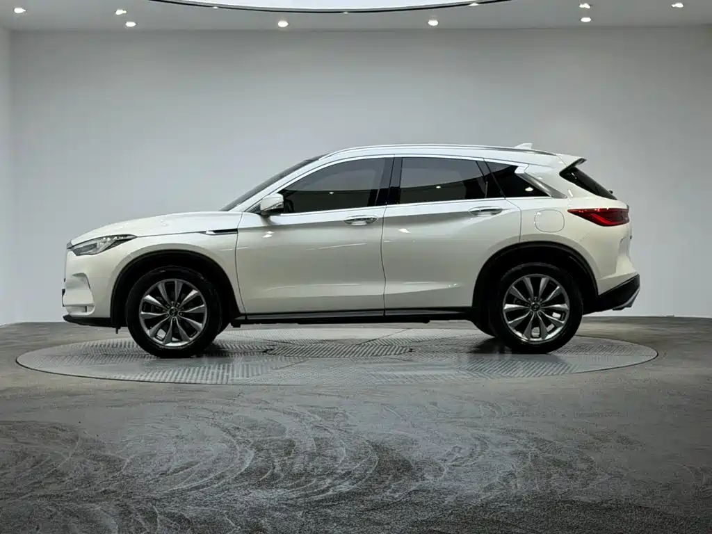 Infiniti QX50 — миниатюра 5