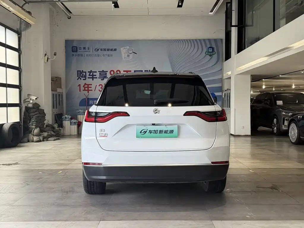 NIO ES8 — миниатюра 8