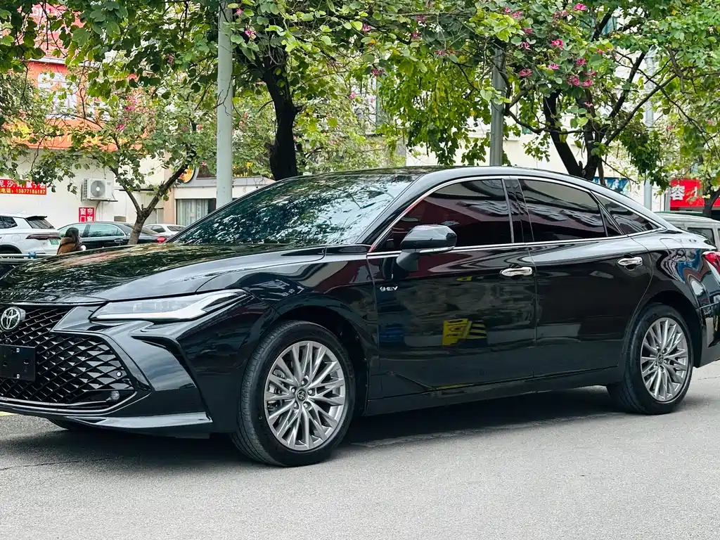 TOYOTA ASIAN DRAGON