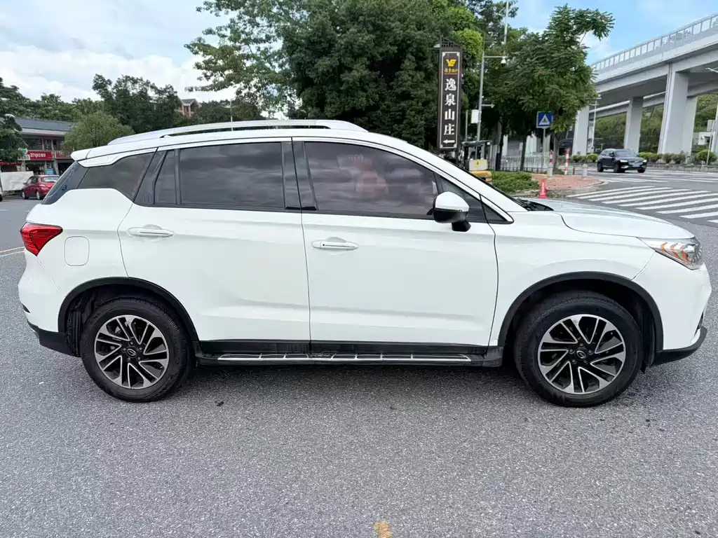 GAC TRUMPCHI GS4