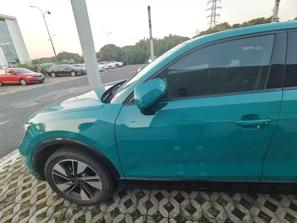 Audi Q2L — миниатюра 7