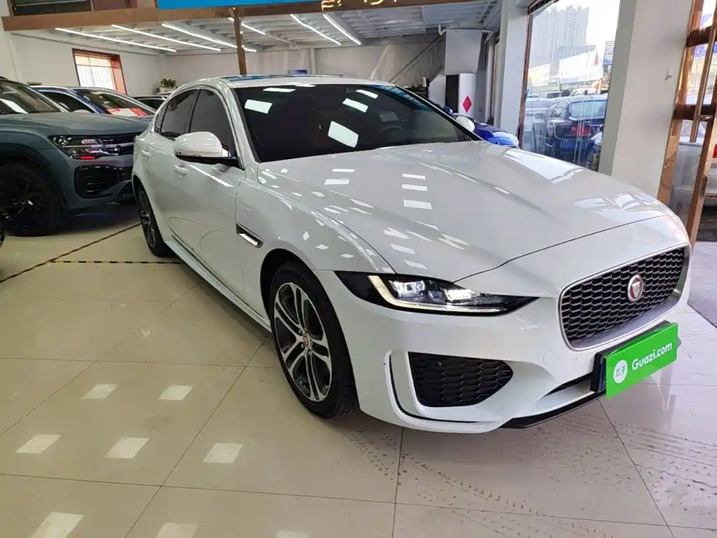 Jaguar XEL — миниатюра 4