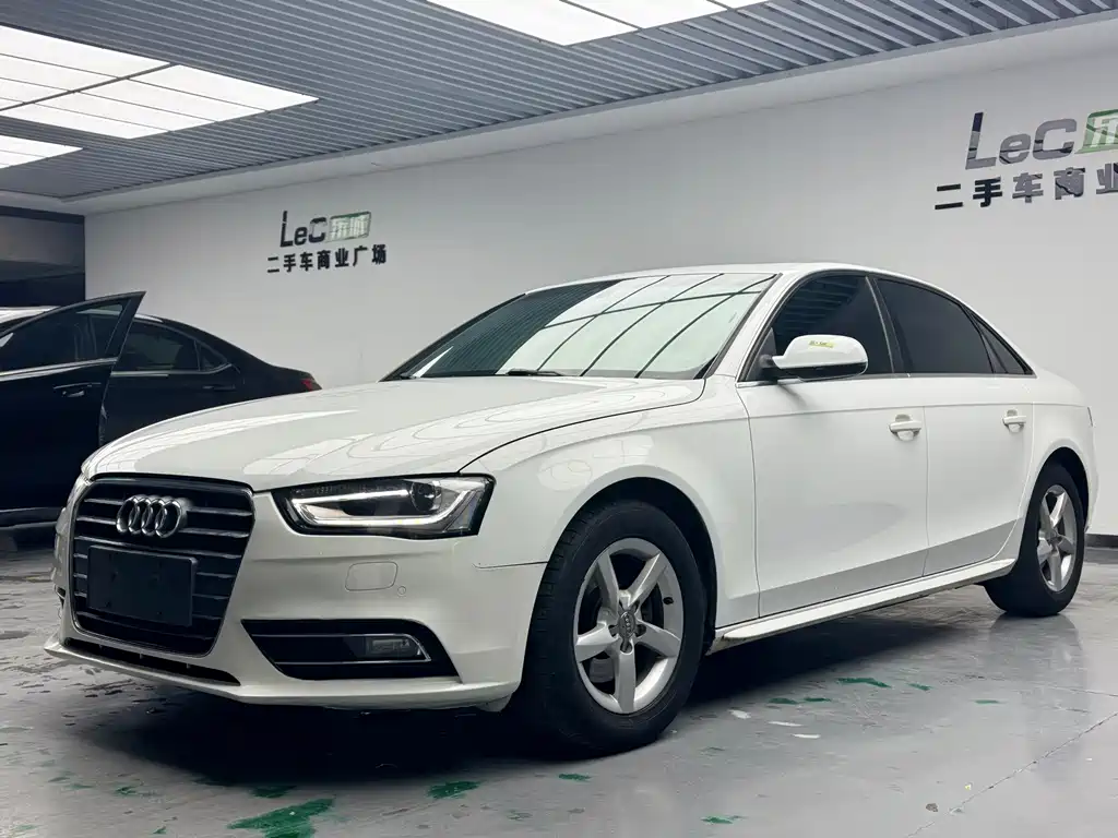 Audi A4L 2013