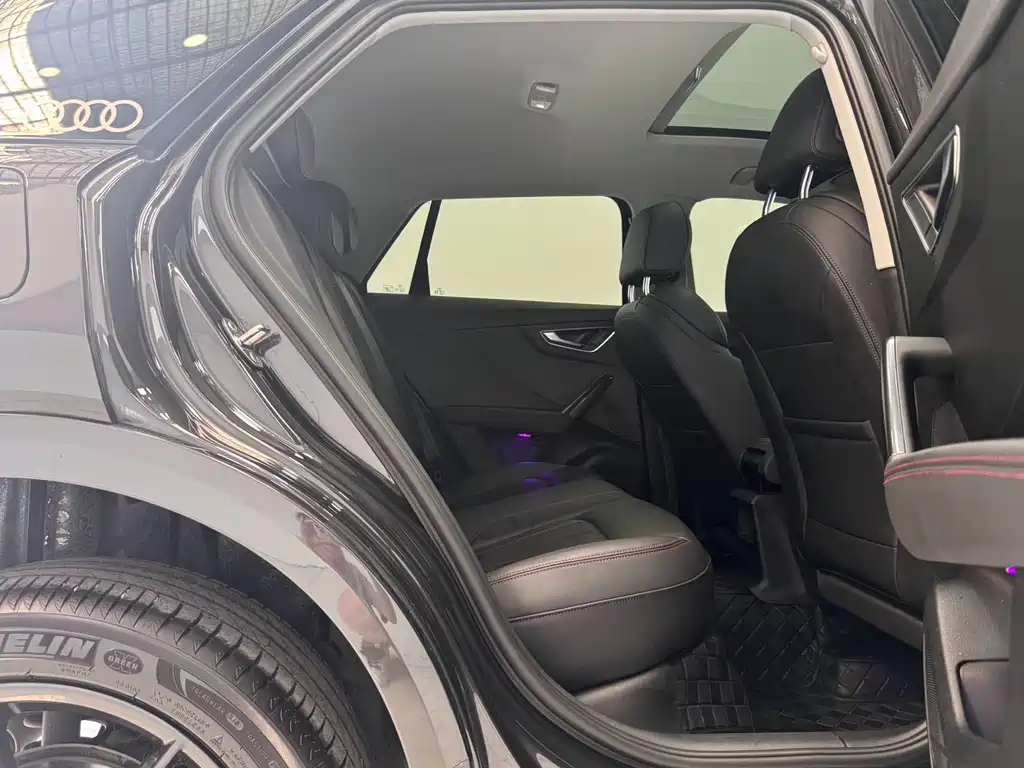 Audi Q2L — миниатюра 16