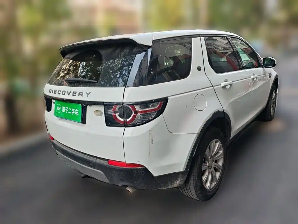 Land Rover Discovery Sport — миниатюра 6